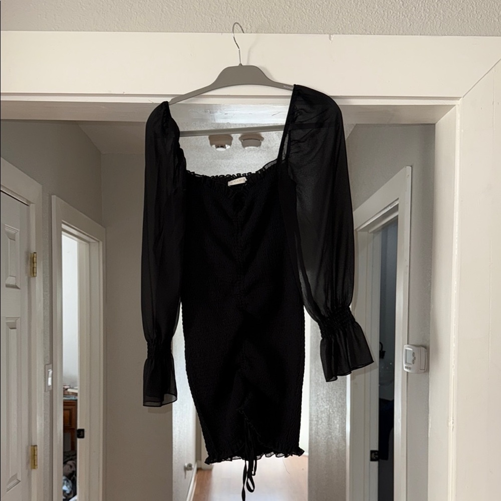 Black Bodycon Dress with Bishop Sleeves and Square Neck
